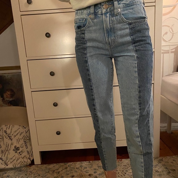 JEANS 3 FOR $50 Garage multi-toned mom jeans - Picture 4 of 4